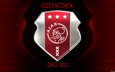 熊猫体育-于帕梅卡诺这转身速度是短板